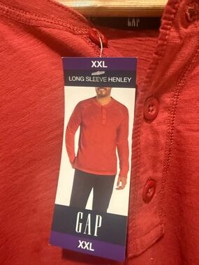 GAP Men's Long Sleeve Henley in Red